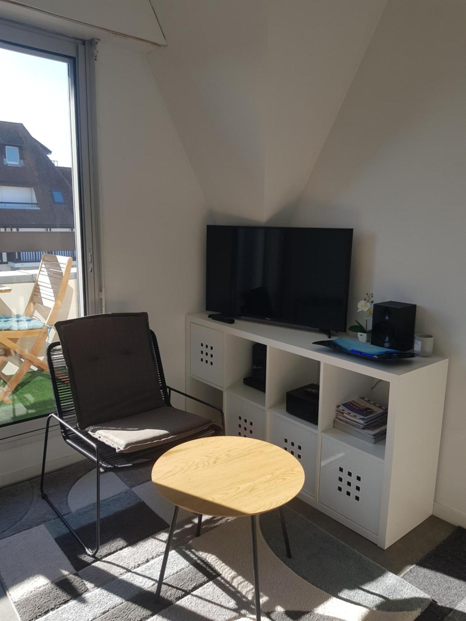 Appartement Liza 2 Pieces Vue Mer A Cabourg Dış mekan fotoğraf
